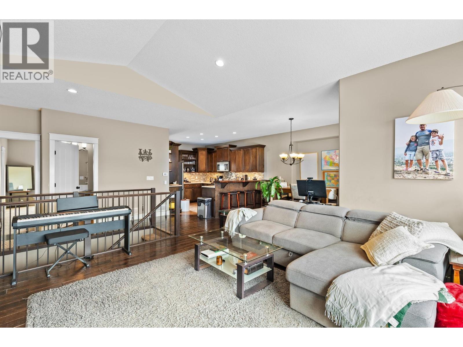 6555 Blackcomb Place - Image 37