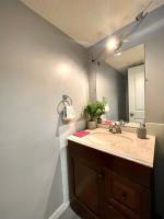 4pc Bathroom - 205 Charing Cross Crescent, Winnipeg, MB R2N1N7 Photo 12