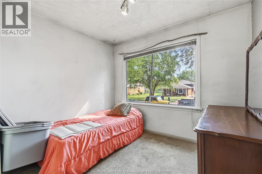 1535 BUCKINGHAM DRIVE - Image 10