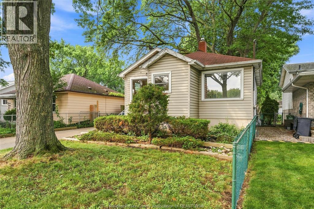 1535 BUCKINGHAM DRIVE - 15