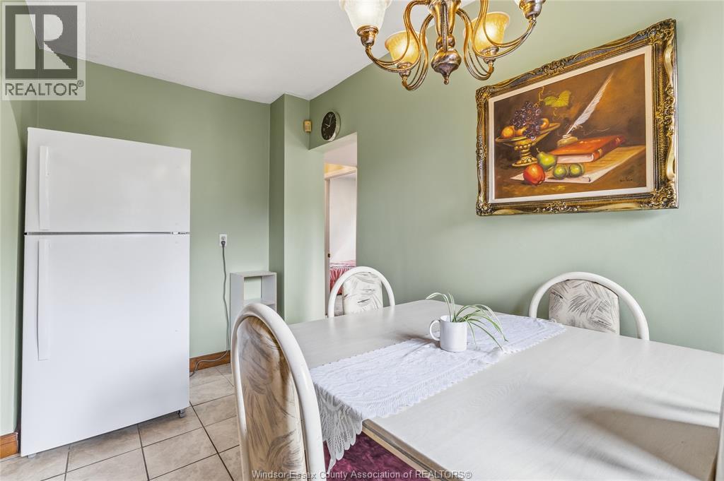 1535 BUCKINGHAM DRIVE - Image 3