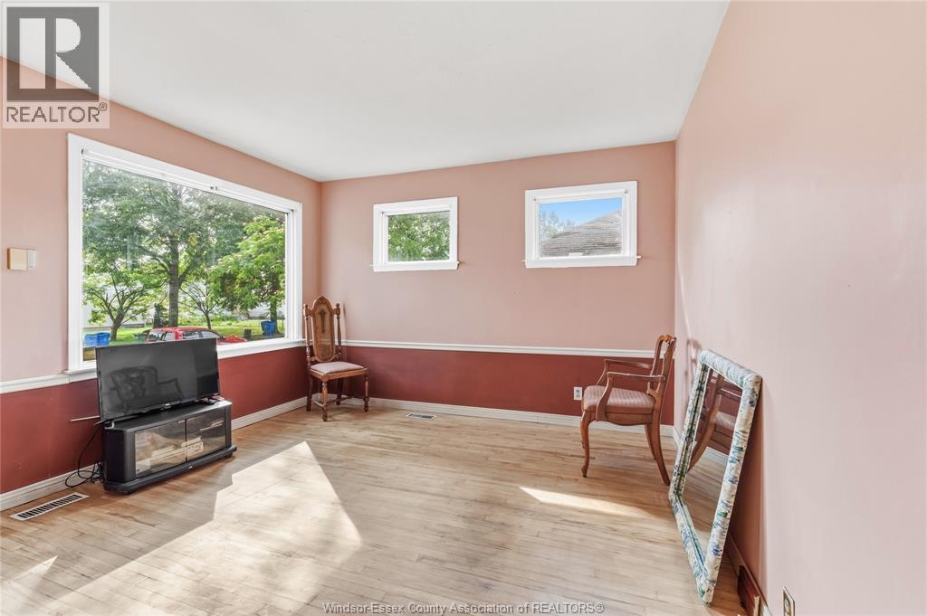 1535 BUCKINGHAM DRIVE - Image 7