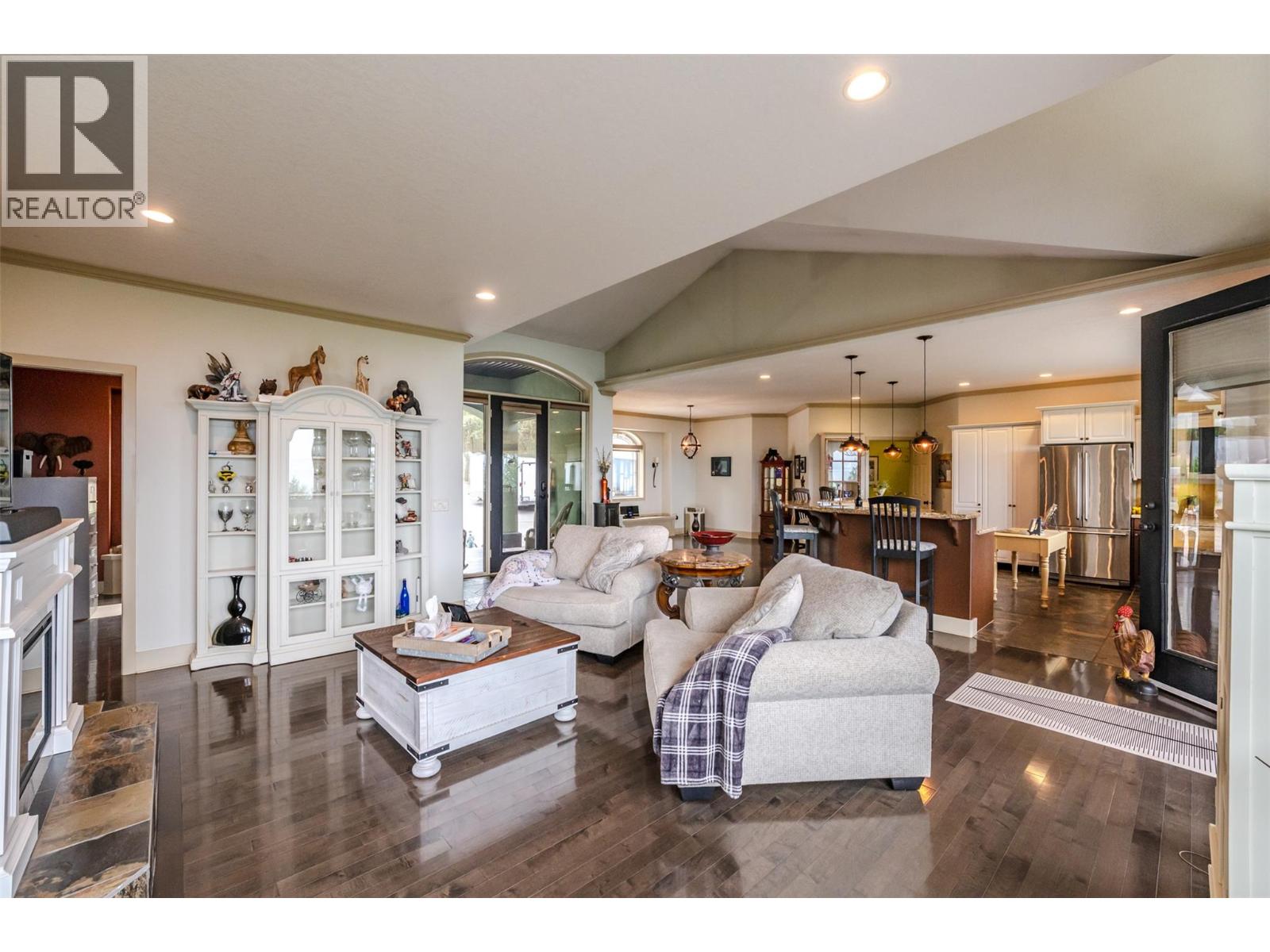 180 Peregrine Court, Osoyoos