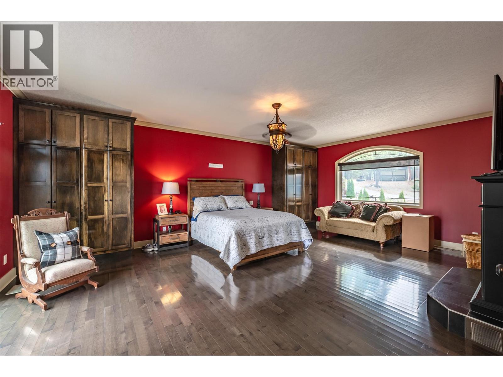 180 Peregrine Court, Osoyoos