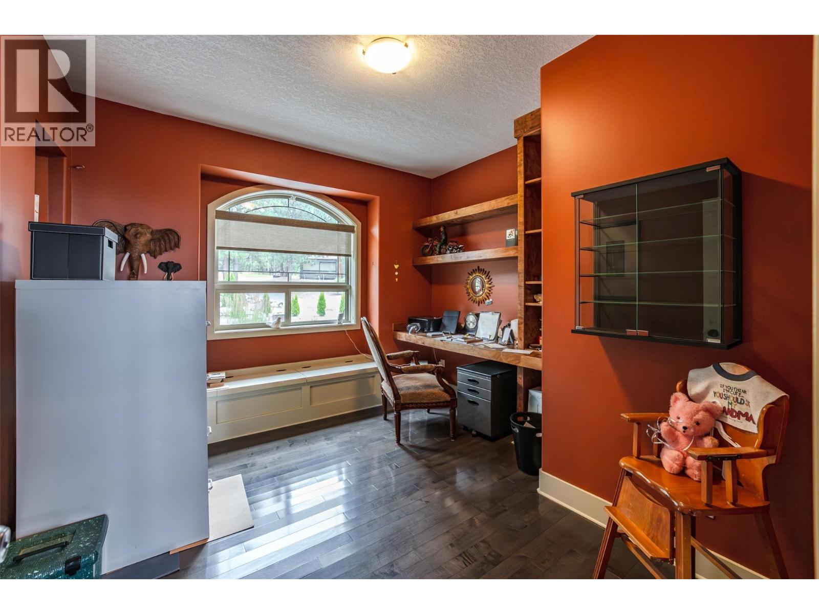 180 Peregrine Court, Osoyoos