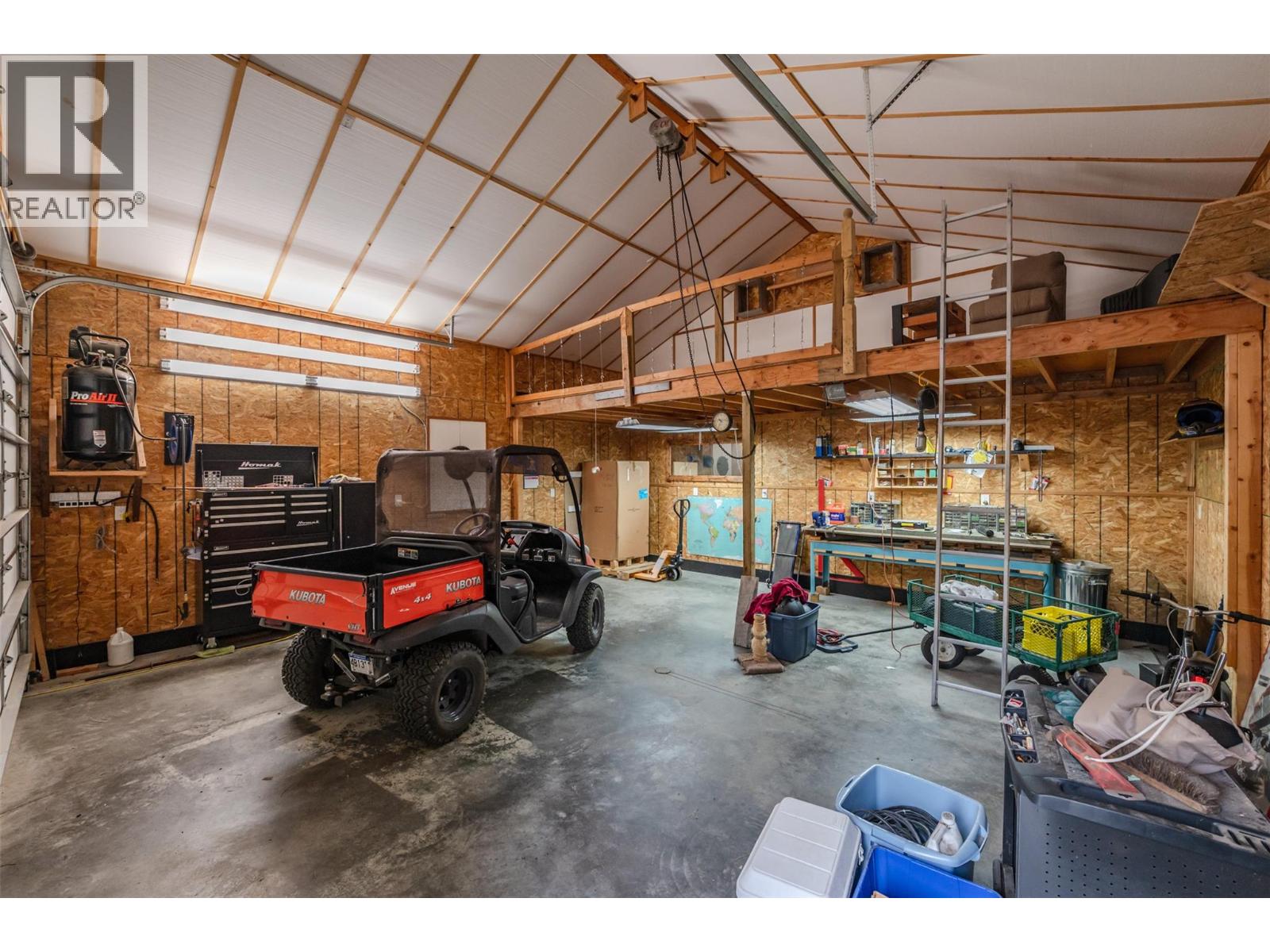 180 Peregrine Court, Osoyoos