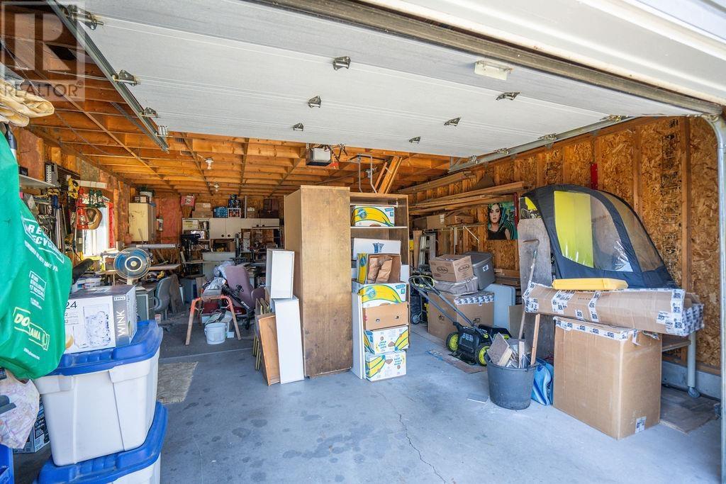 265 Borden AVE - 15