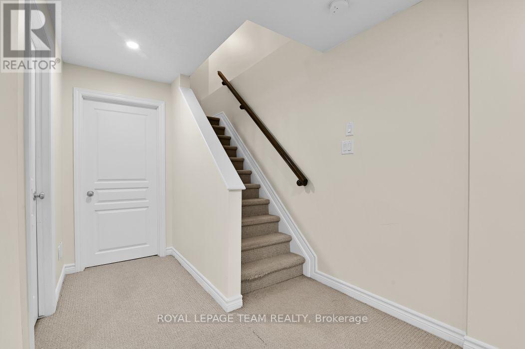 3 Bed, 3 Bath House for Rent in Ottawa – 34 TORBEC AVENUE E, Ottawa – MLS# X13681426 - Image 29