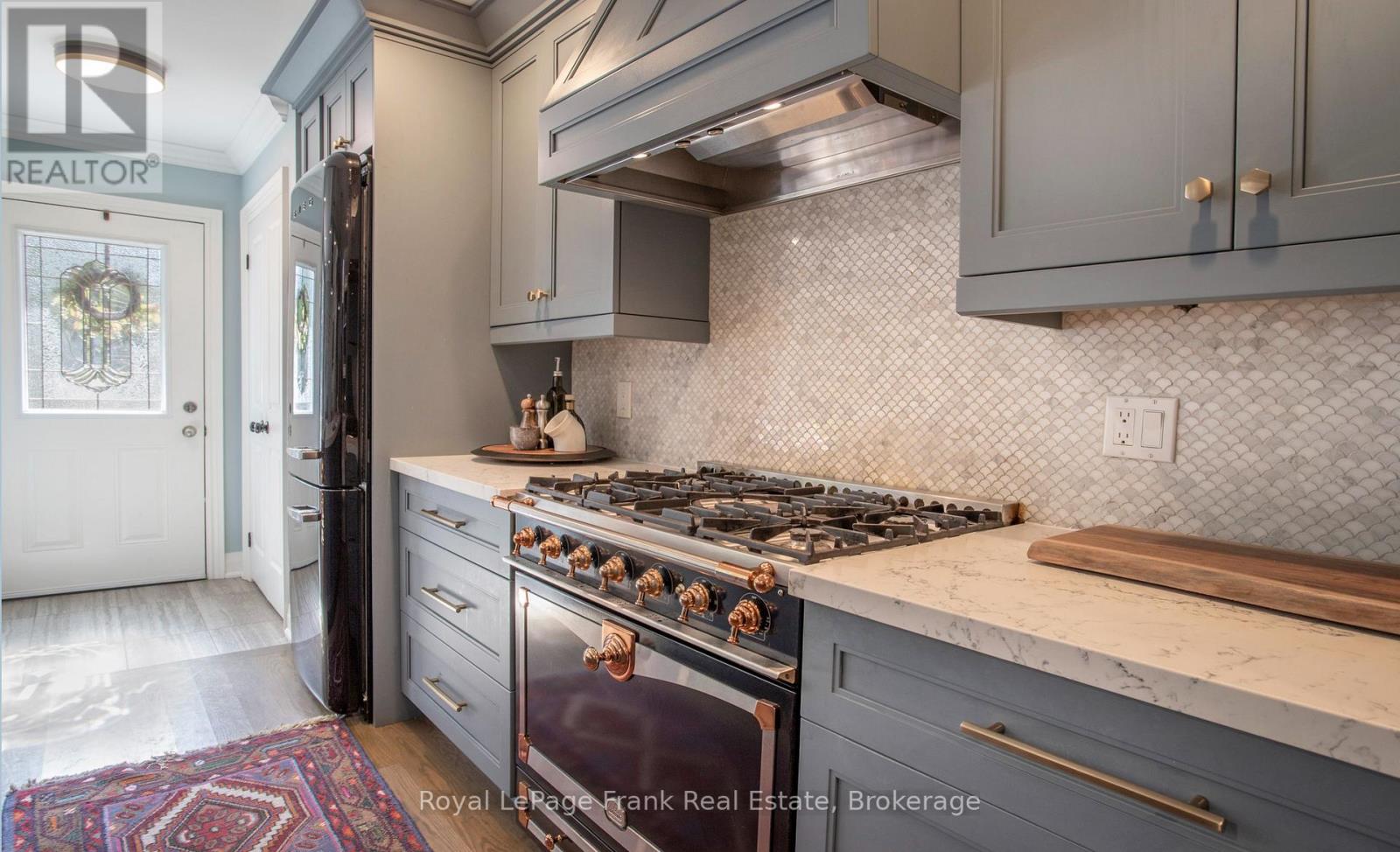 82 UNION AVENUE - Image 18