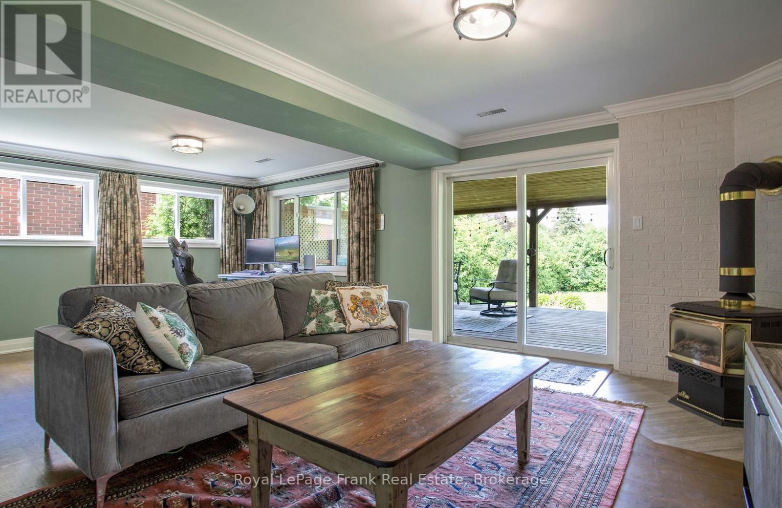 82 UNION AVENUE - Image 23