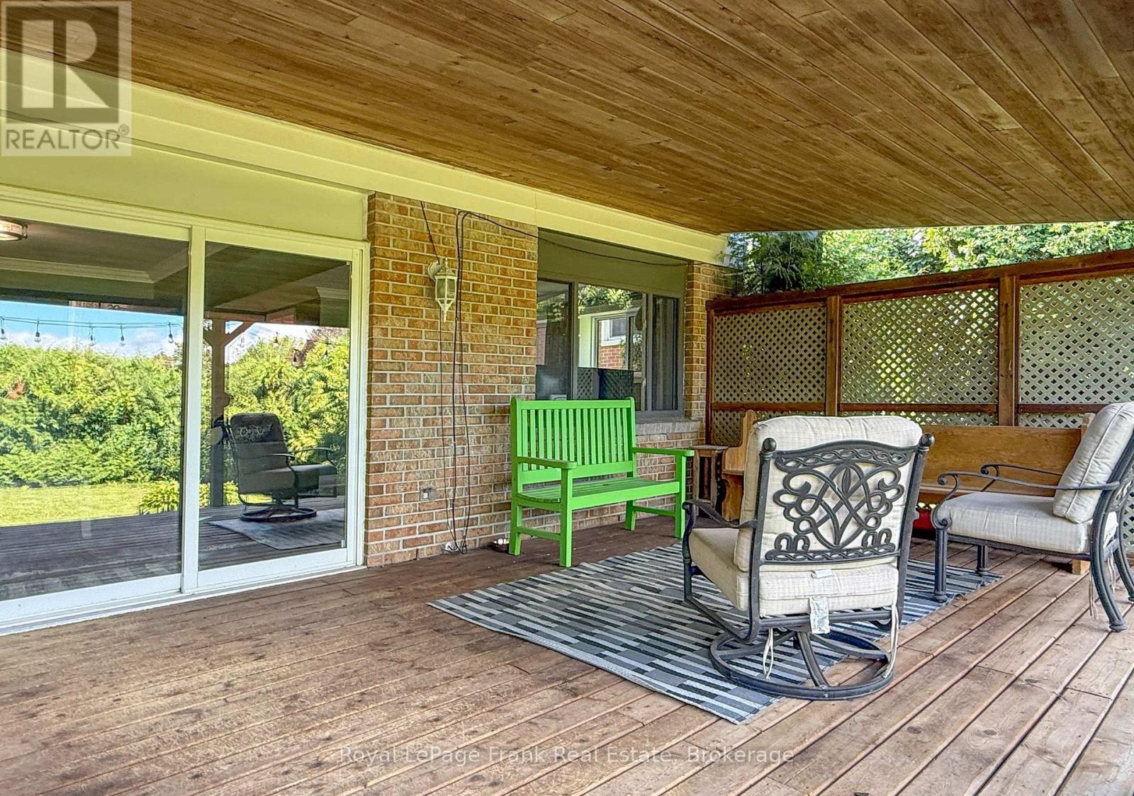 82 UNION AVENUE - 39
