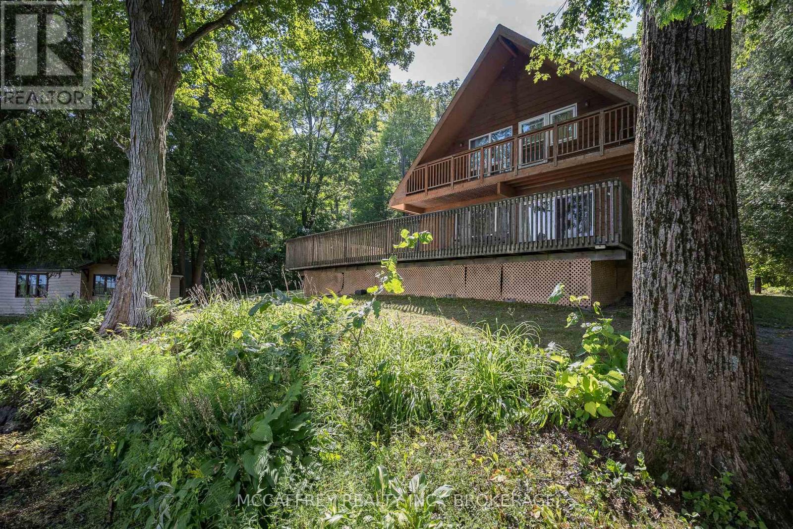 3050 ERNIE LANE - 33
