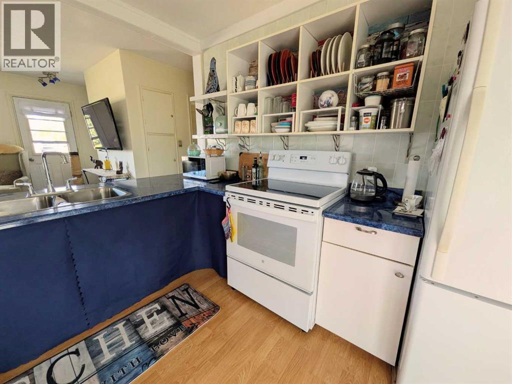 4814 52 Street - Image 13