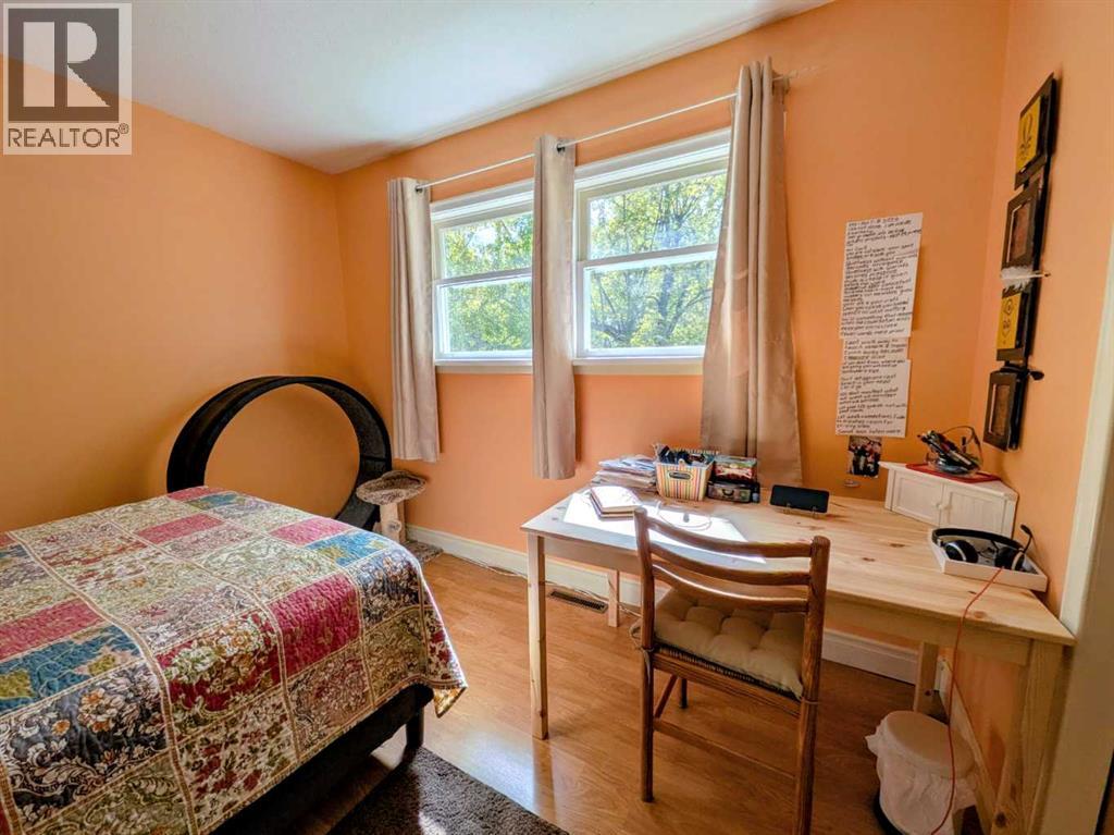 4814 52 Street - Image 20