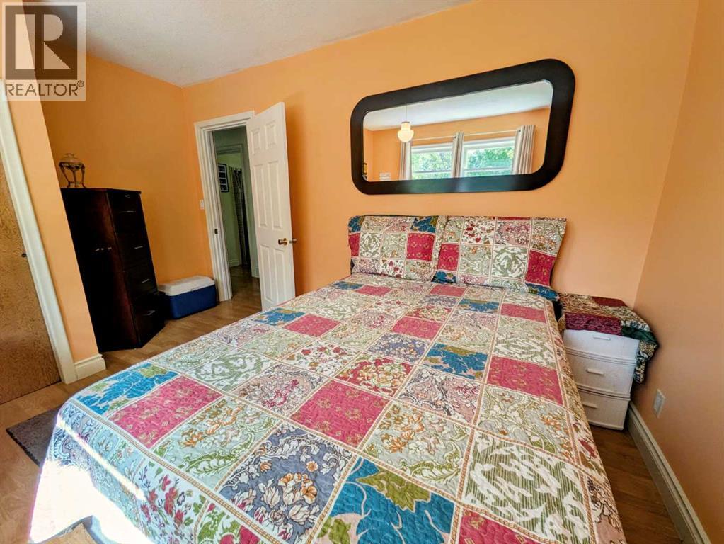 4814 52 Street - Image 21