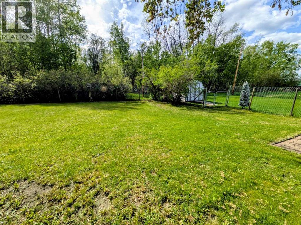 4814 52 Street - Image 34