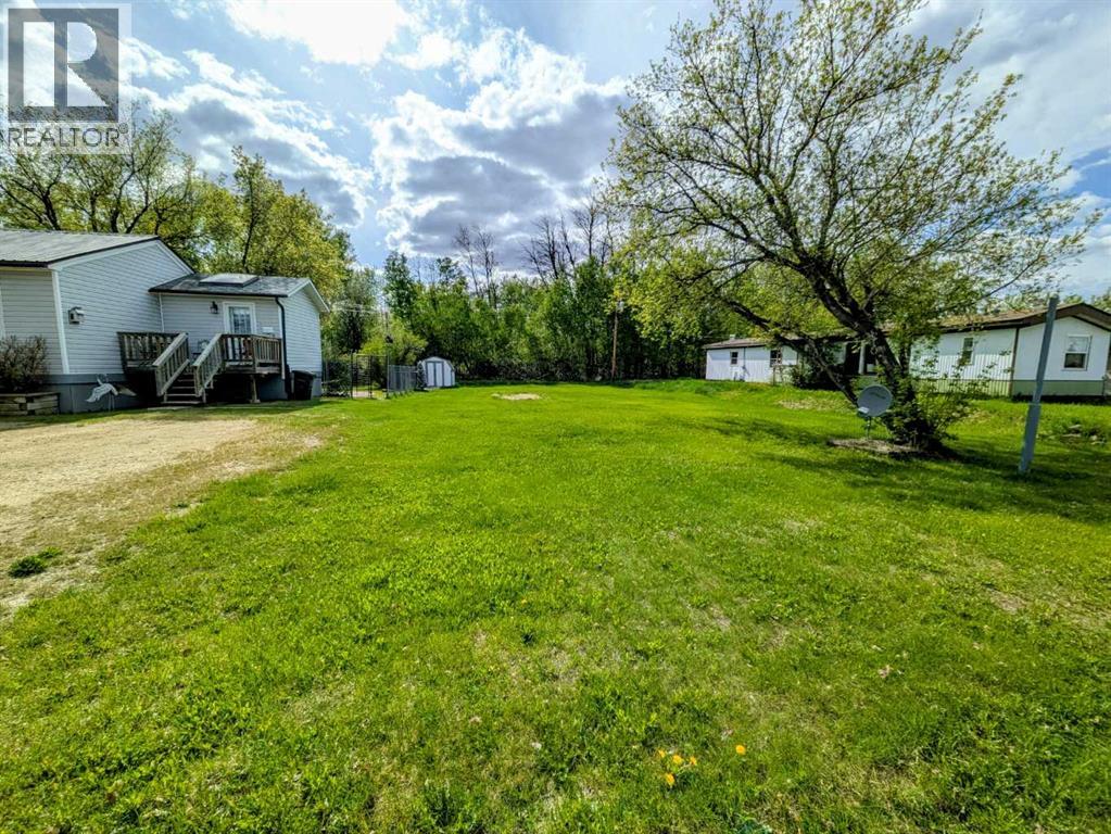 4814 52 Street - 40