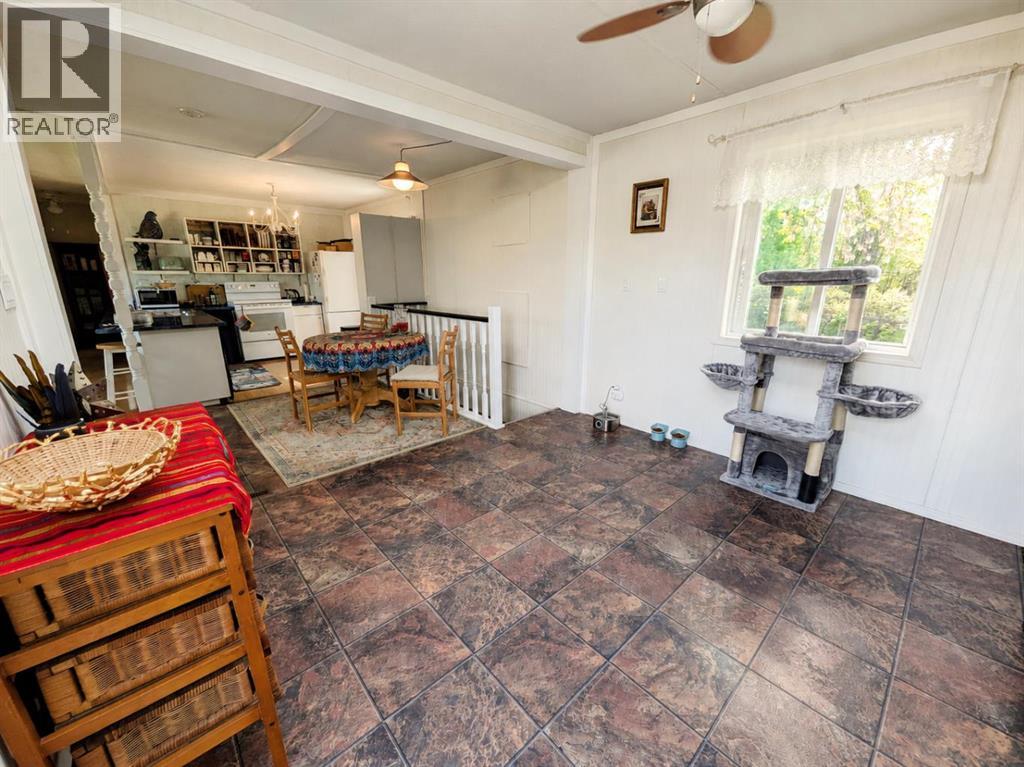 4814 52 Street - Image 5