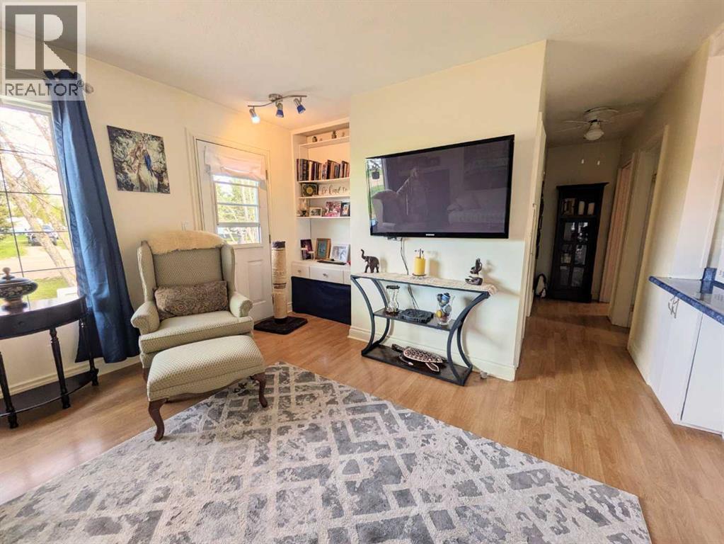 4814 52 Street - Image 10