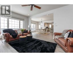 Family room - 217, 27111 Highway 597, Rural Lacombe County, AB T0M0J0 Photo 16