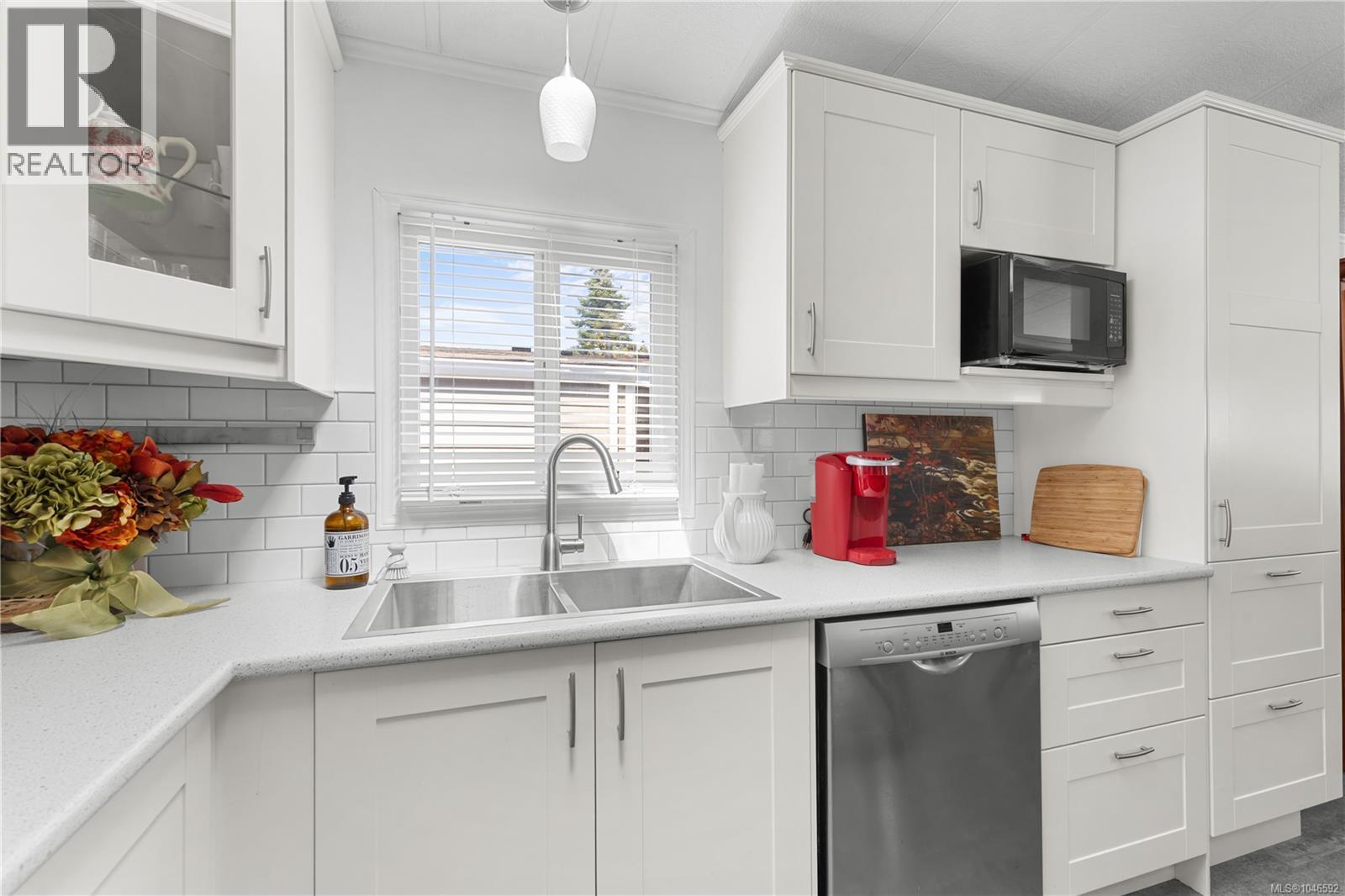 #94 7701 Central Saanich Rd - 10