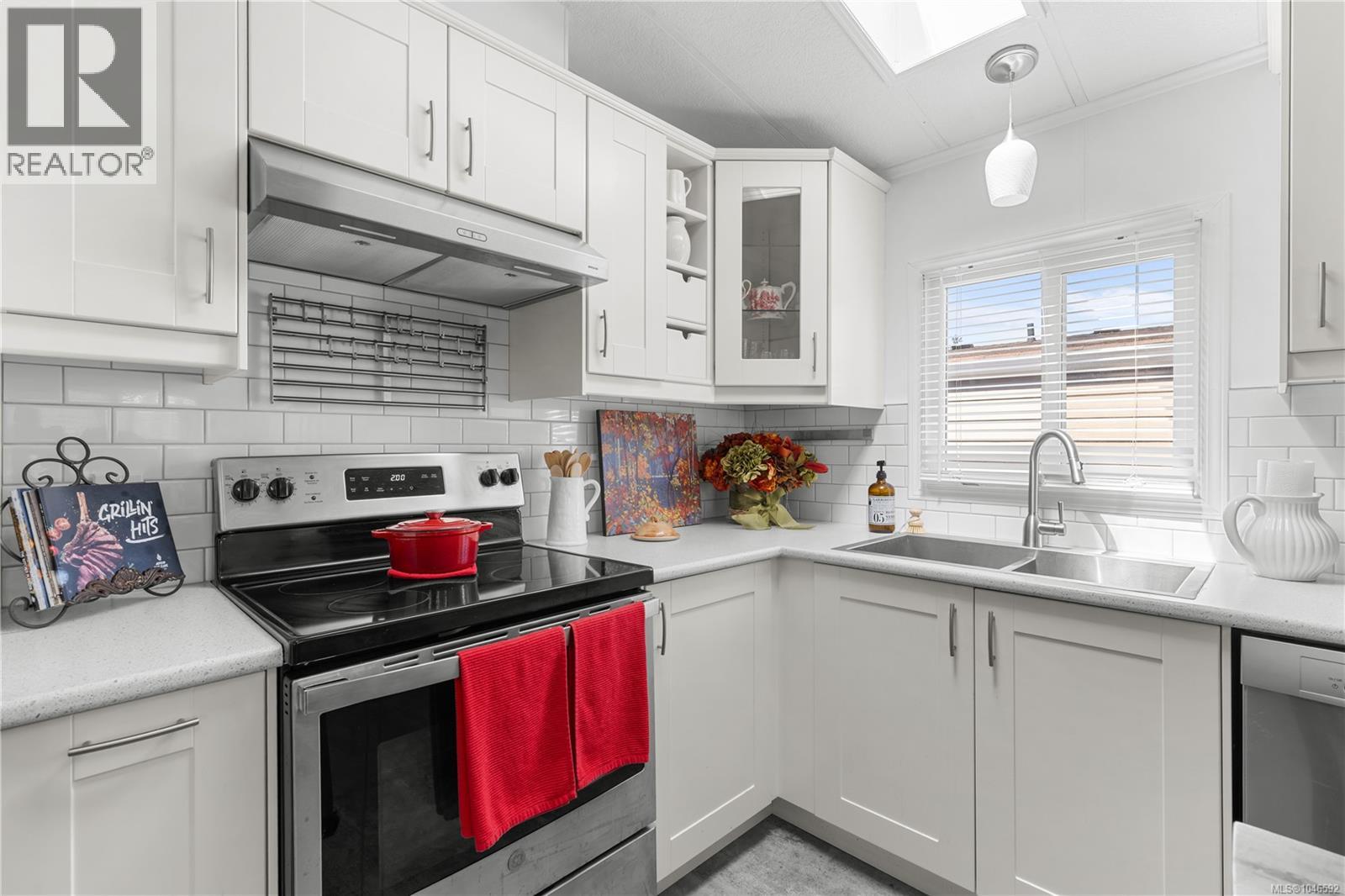 #94 7701 Central Saanich Rd - Image 9