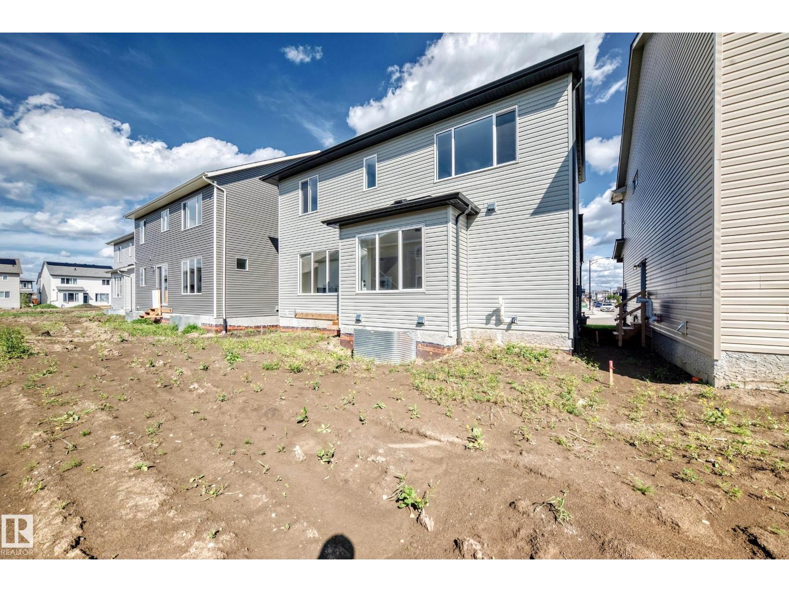 1512 205 ST NW - 65