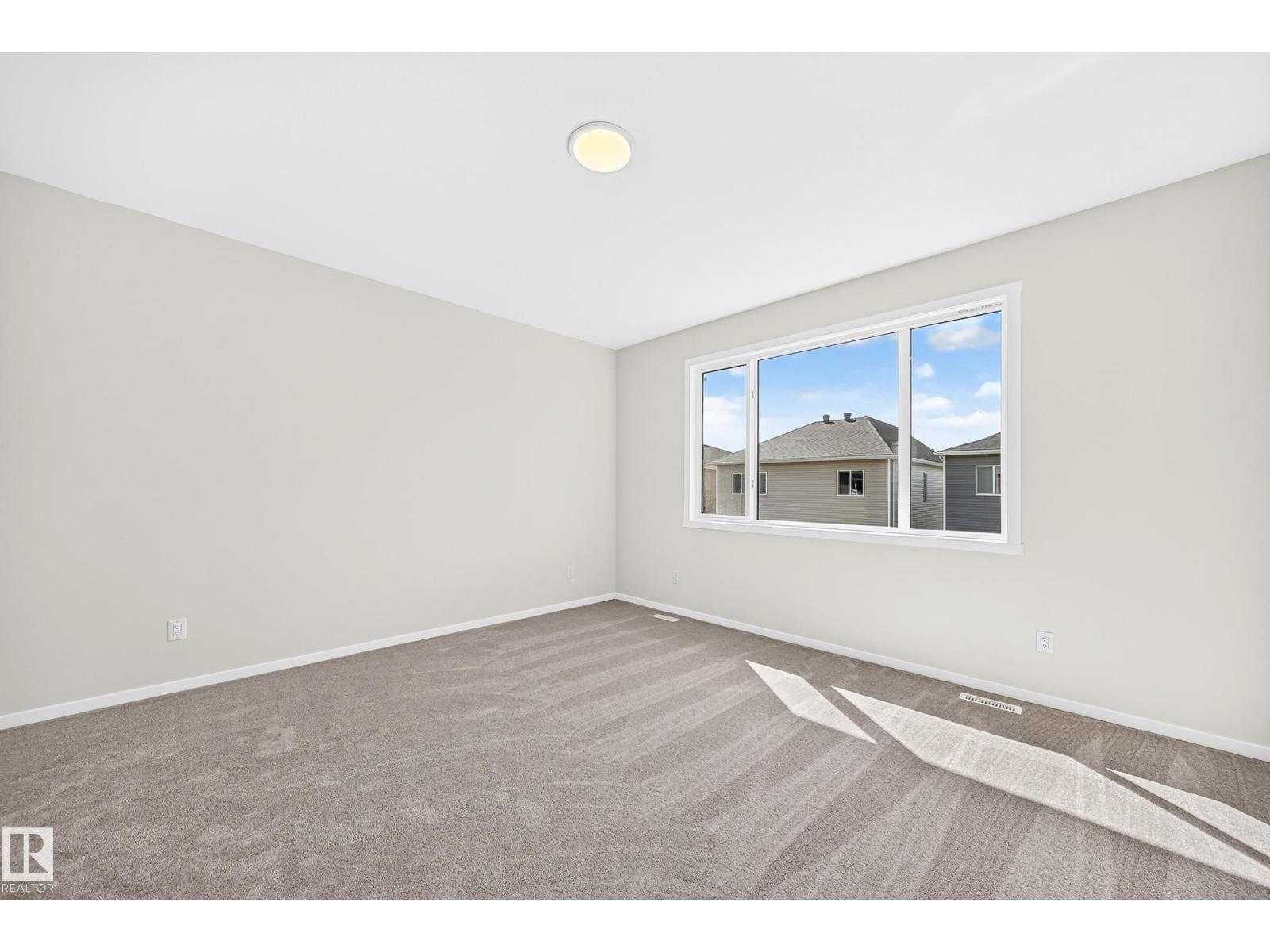 1512 205 ST NW - 29