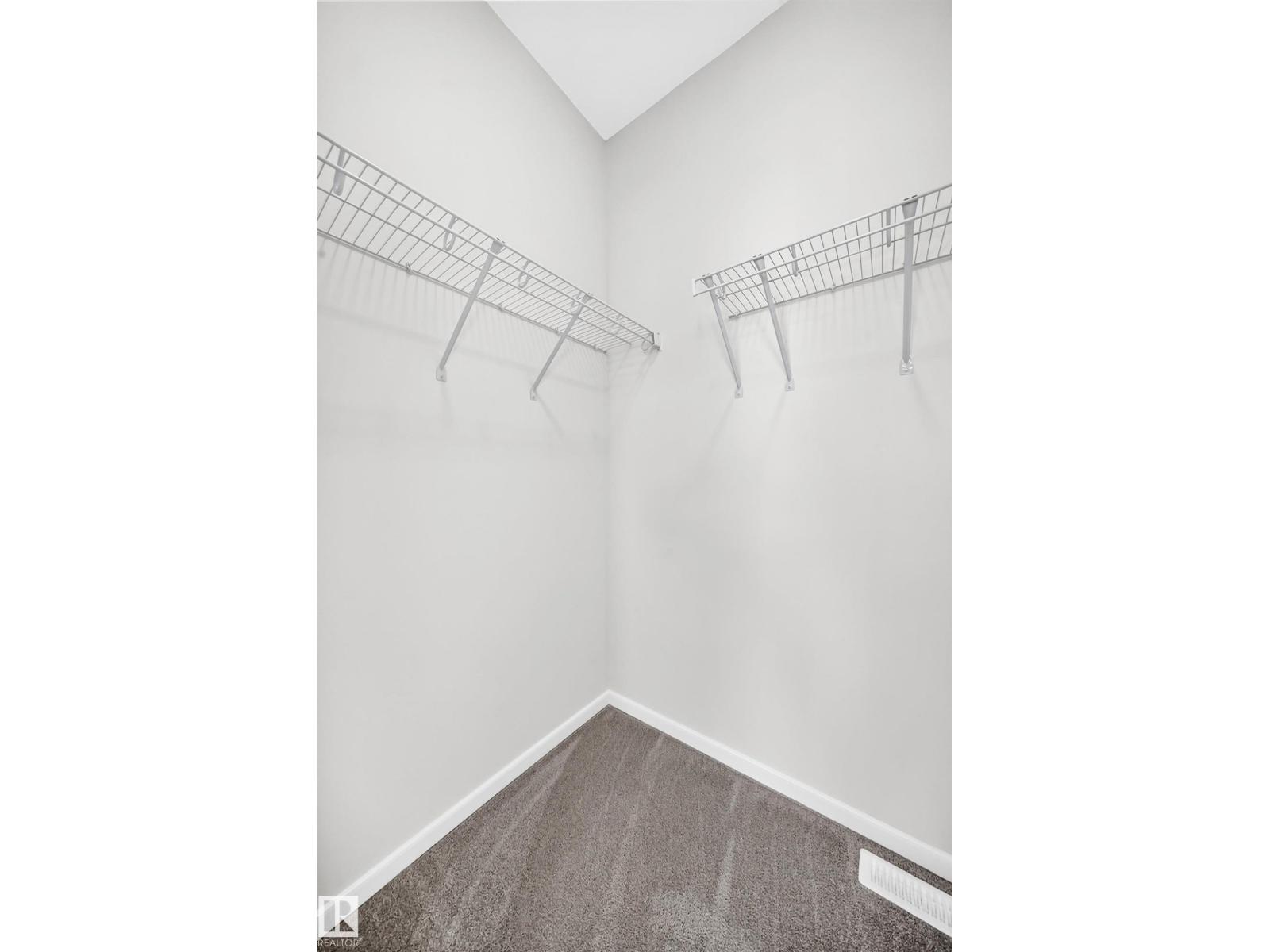 1512 205 ST NW - 41