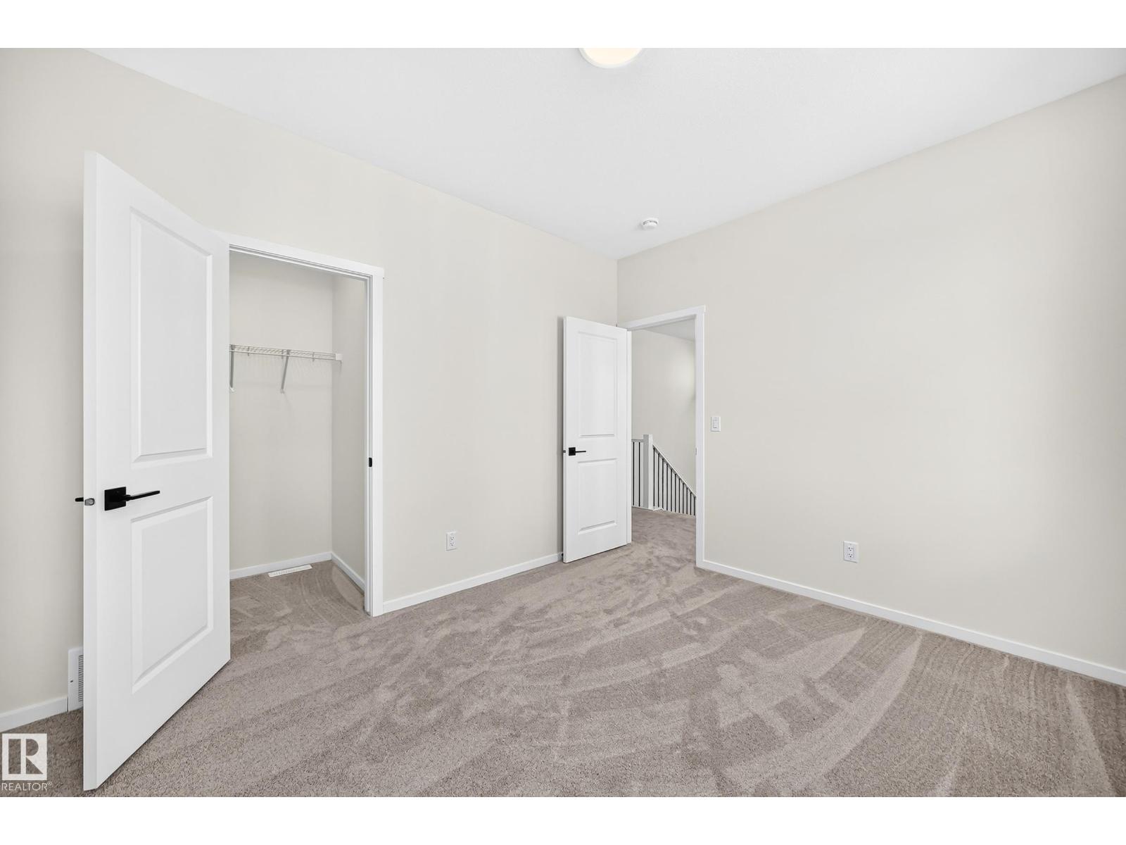 1512 205 ST NW - 39