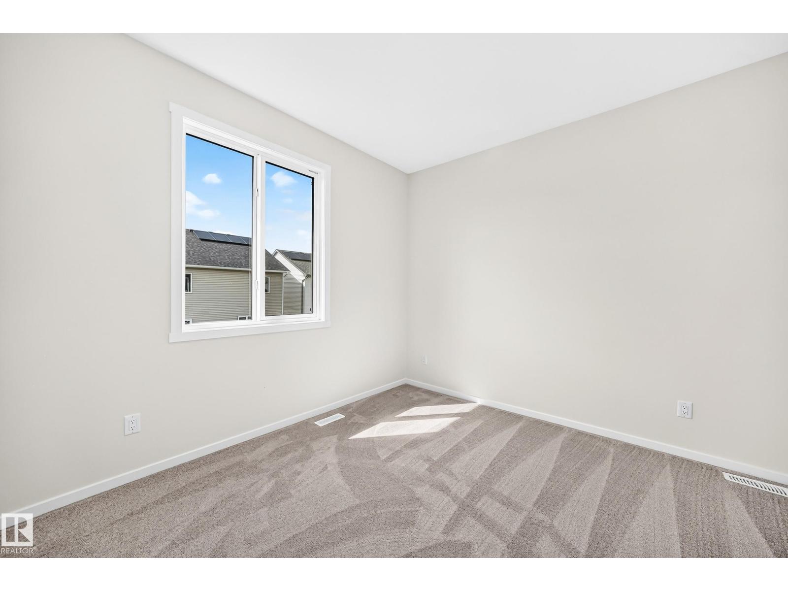 1512 205 ST NW - 42
