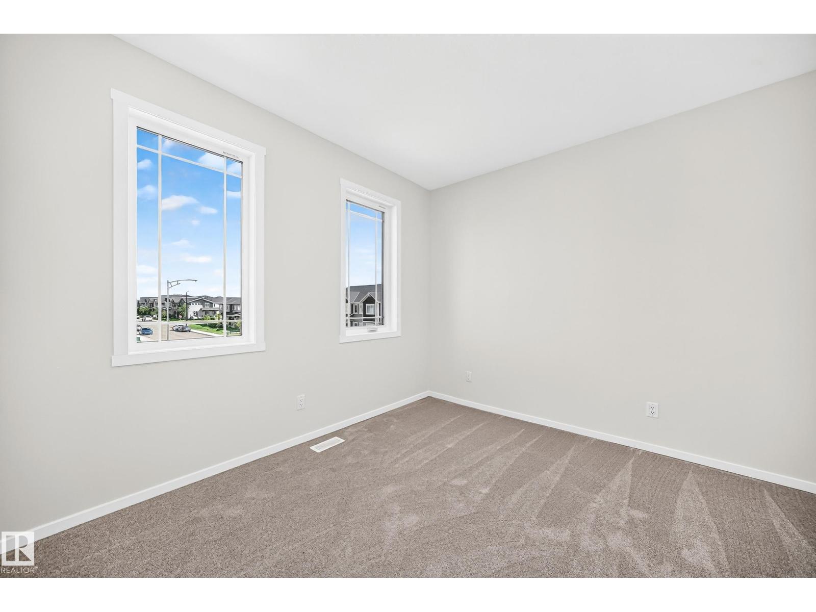 1512 205 ST NW - 38