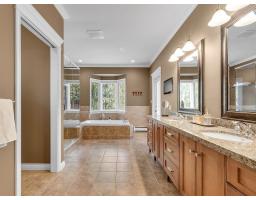 13789 32 Avenue, Surrey, BC V4P2B6 Photo 17