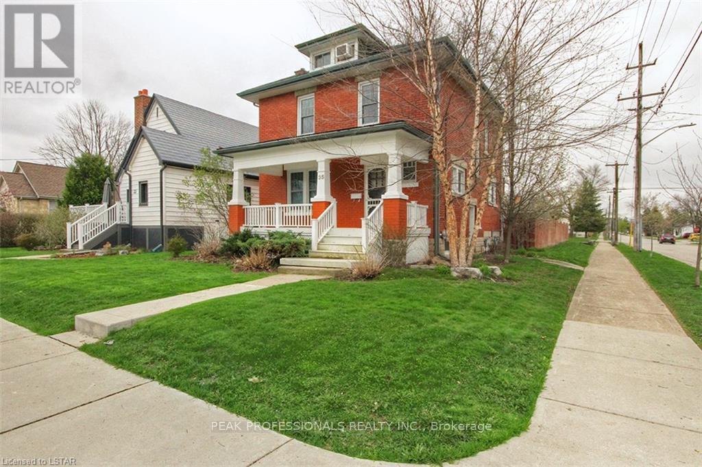 2 bedroom Single Family exterior, UPPER UNIT- 35 CLIFTONVALE Avenue, London South (South E), Ontario