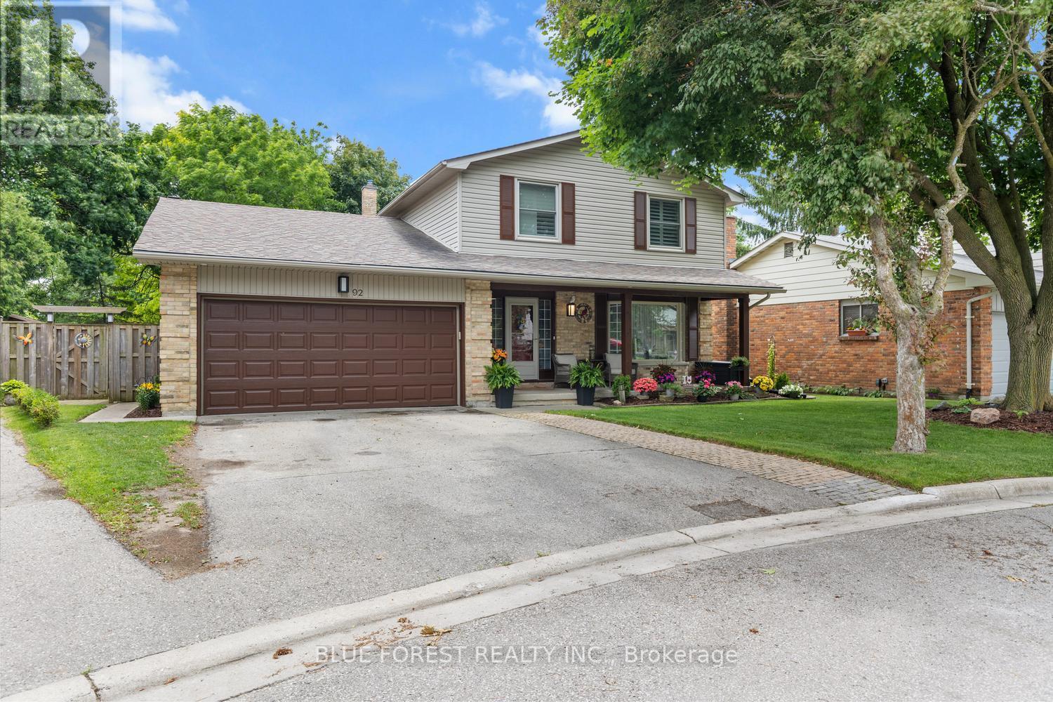 4 bedroom Single Family exterior, 92 Salem Court, Westmount, London, Ontario