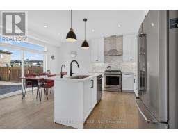 3065 Heardcreek Trail, London North, ON N6G2S7 Photo 6