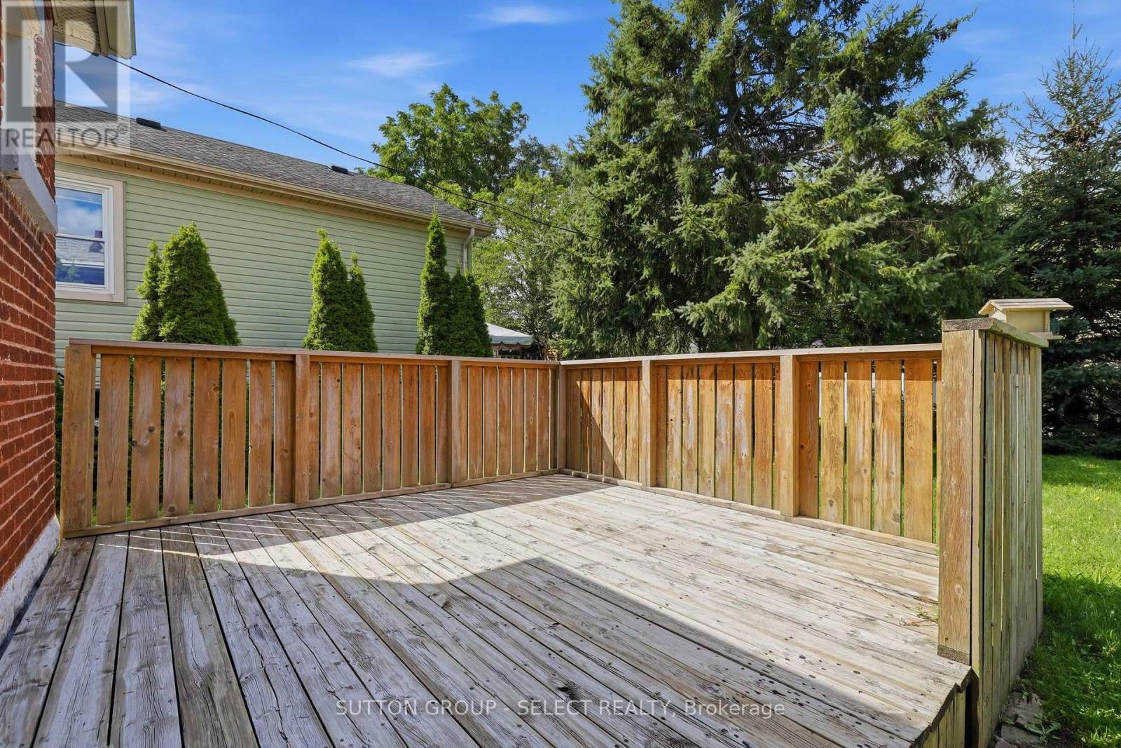 349 EDMONTON STREET - Image 39