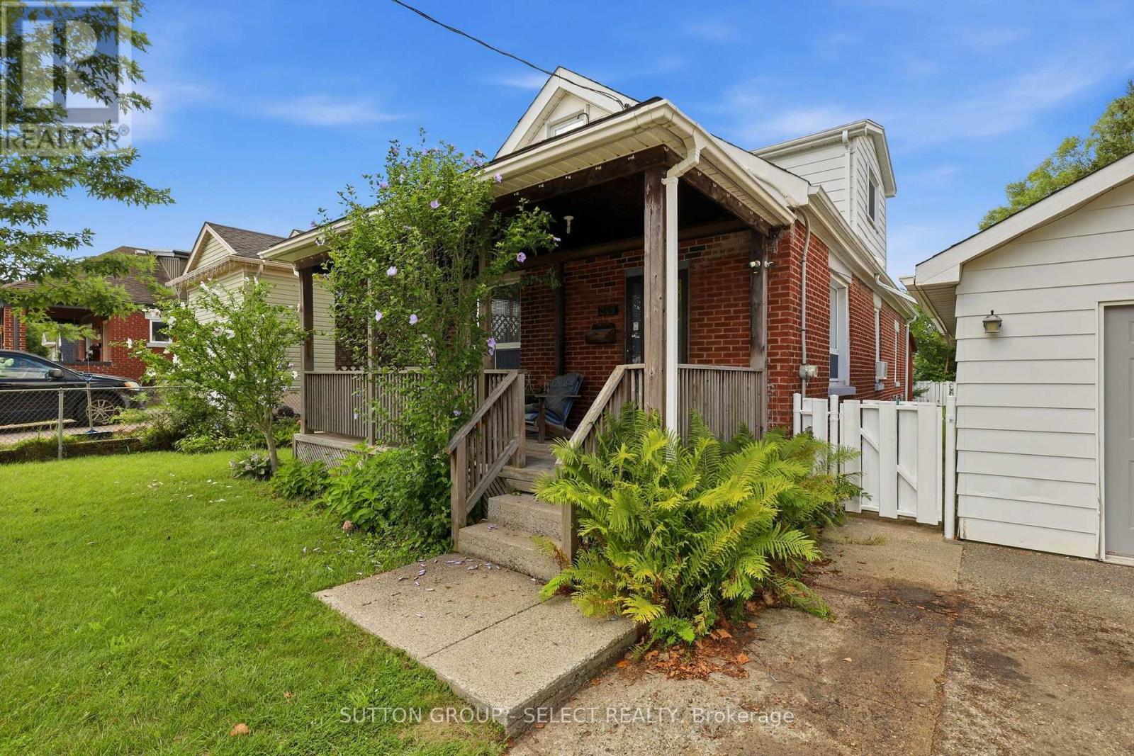 349 EDMONTON STREET - Image 5