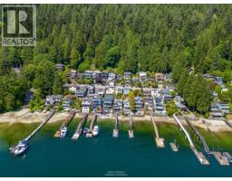 2558 Panorama Drive, North Vancouver, BC V7G1V5 Photo 11