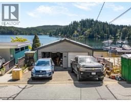 2558 Panorama Drive, North Vancouver, BC V7G1V5 Photo 15