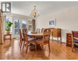 2558 Panorama Drive, North Vancouver, BC V7G1V5 Photo 31