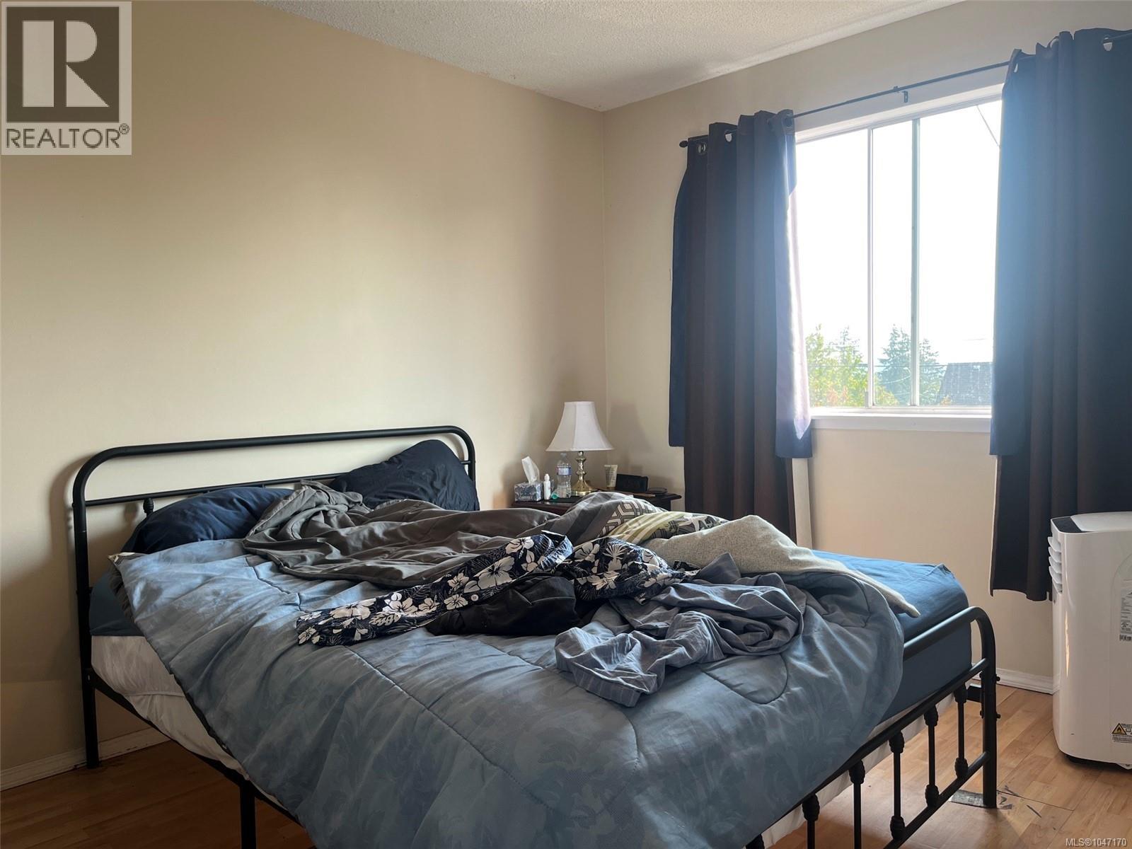 61 View St - Image 11
