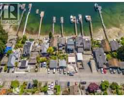 2558 Panorama Drive, North Vancouver, BC V7G1V5 Photo 12