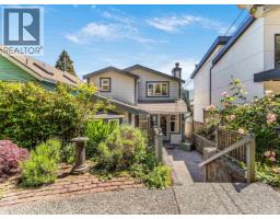 2558 Panorama Drive, North Vancouver, BC V7G1V5 Photo 18