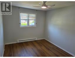 21 Dunlea Street thumbnail 10
