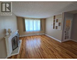 21 Dunlea Street thumbnail 3