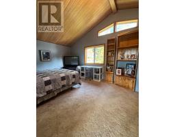 65 Lakeshore Avenue, Englehart, ON P0J1B0 Photo 21