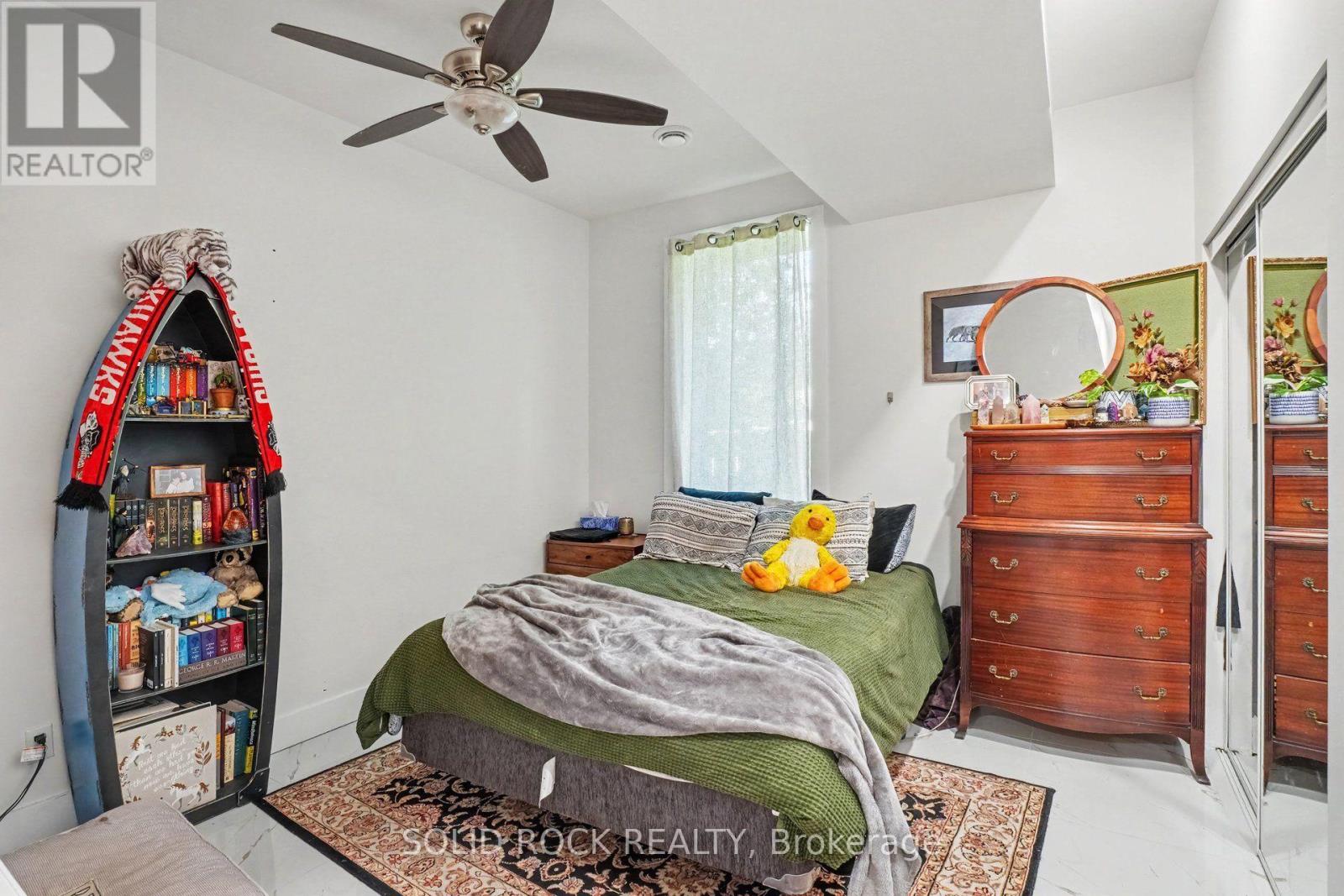 117 DRUMMOND STREET W - 10
