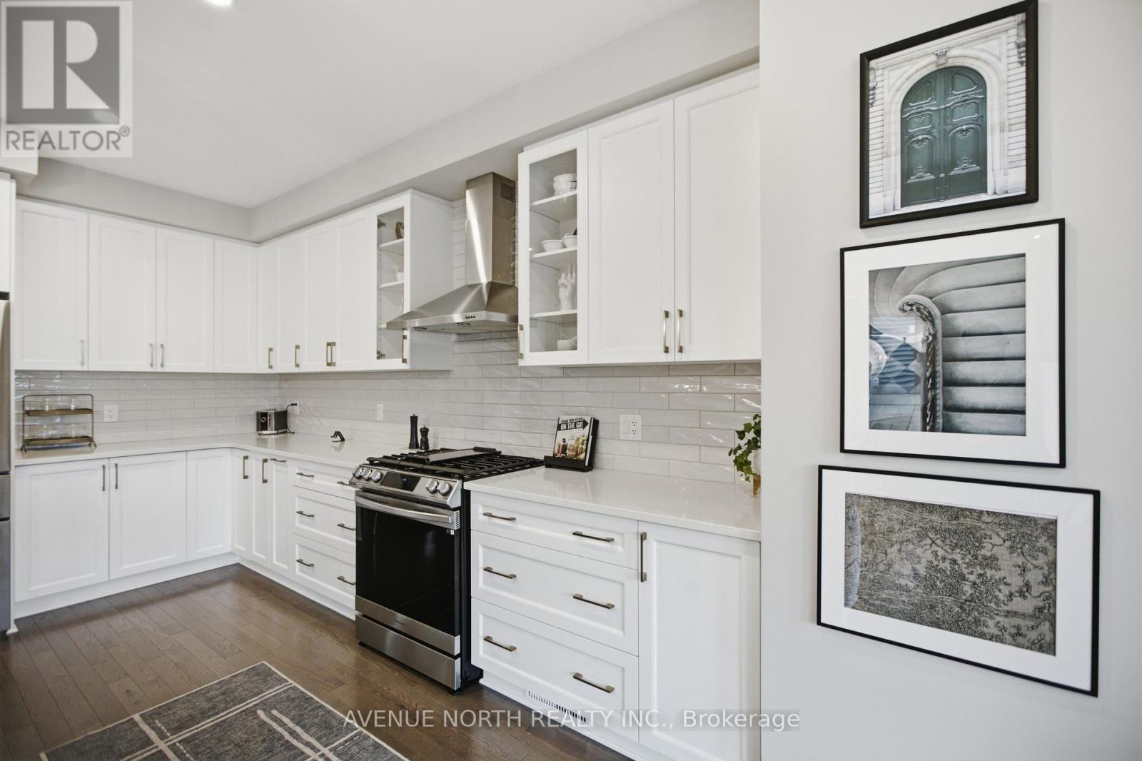 3 Bed, 3 Bath House for Sale in Ottawa – 275 TROLLIUS WAY, Ottawa – MLS# X13687316 - Image 13