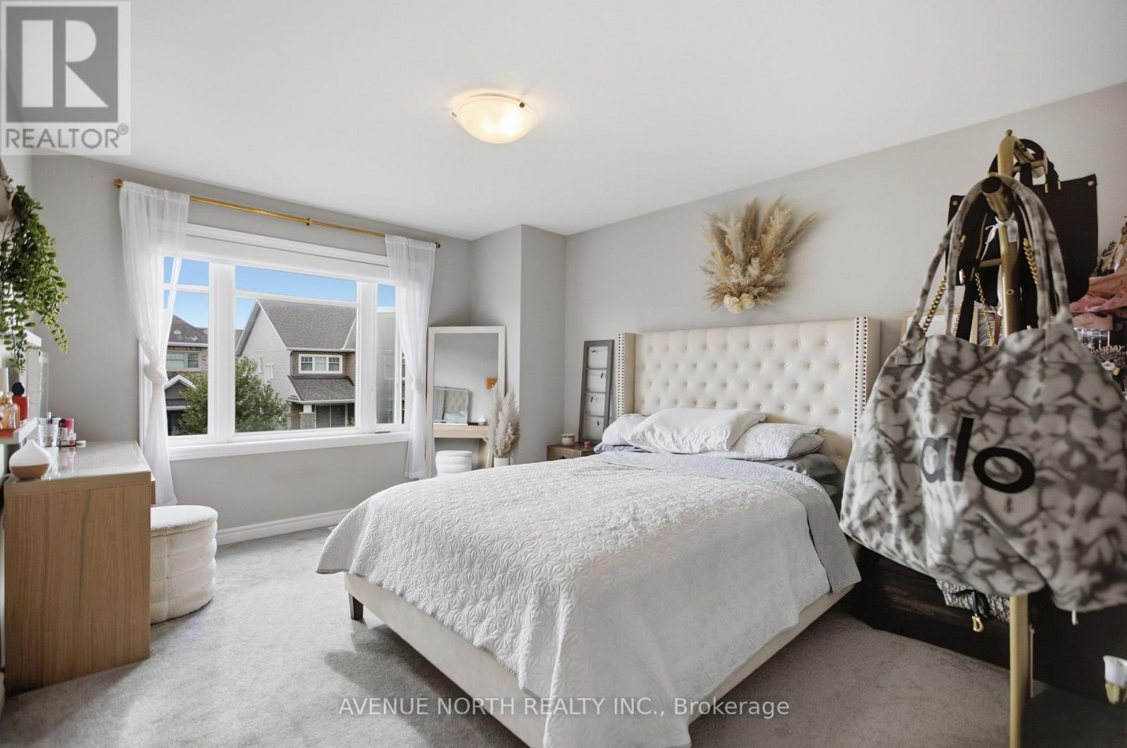 3 Bed, 3 Bath House for Sale in Ottawa – 275 TROLLIUS WAY, Ottawa – MLS# X13687316 - Image 24